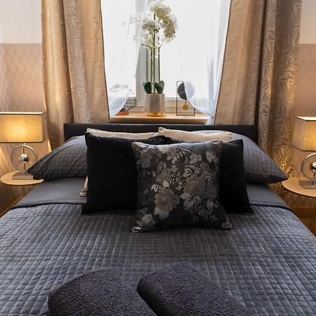 Clicktheflat Szkolna Palace Of Culture Apart Rooms 바르샤바 객실 사진